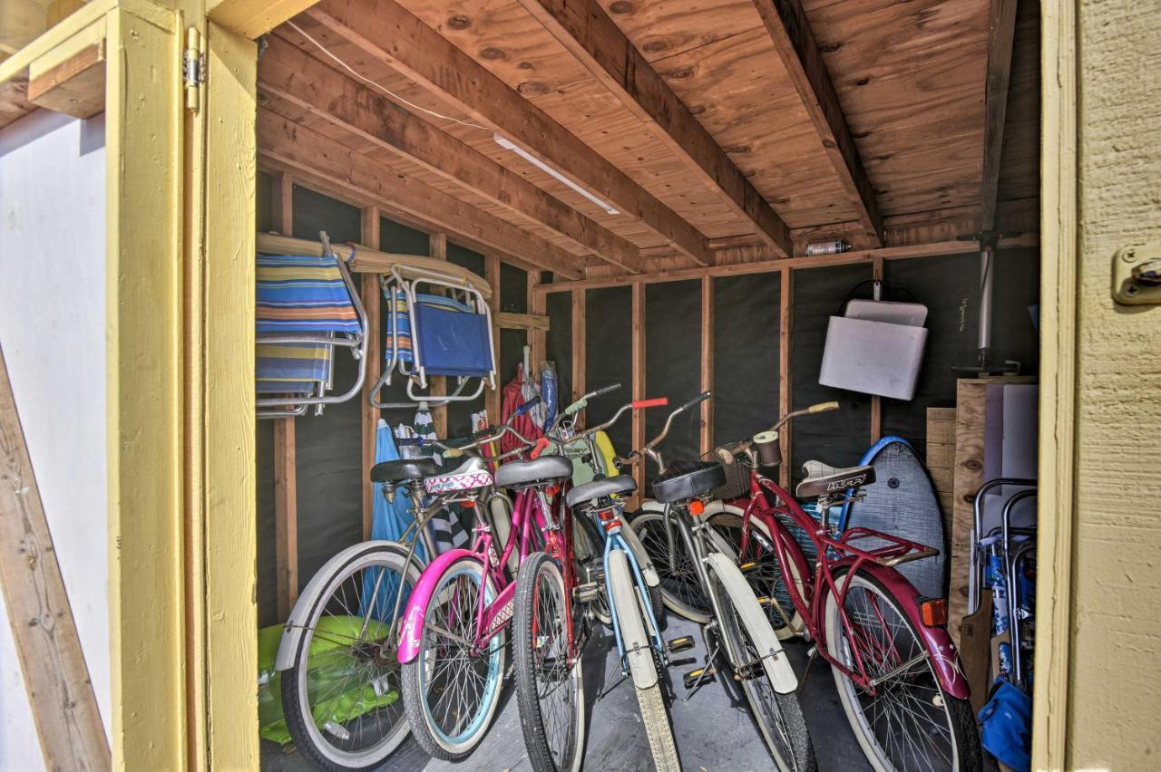 Sunny Cocoa Beach Escape With Bikes, Walk To Beach Bagian luar foto
