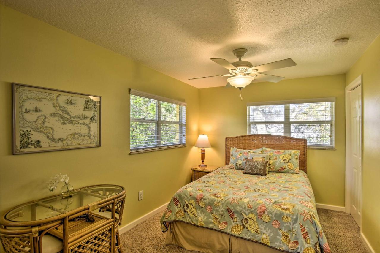 Sunny Cocoa Beach Escape With Bikes, Walk To Beach Bagian luar foto